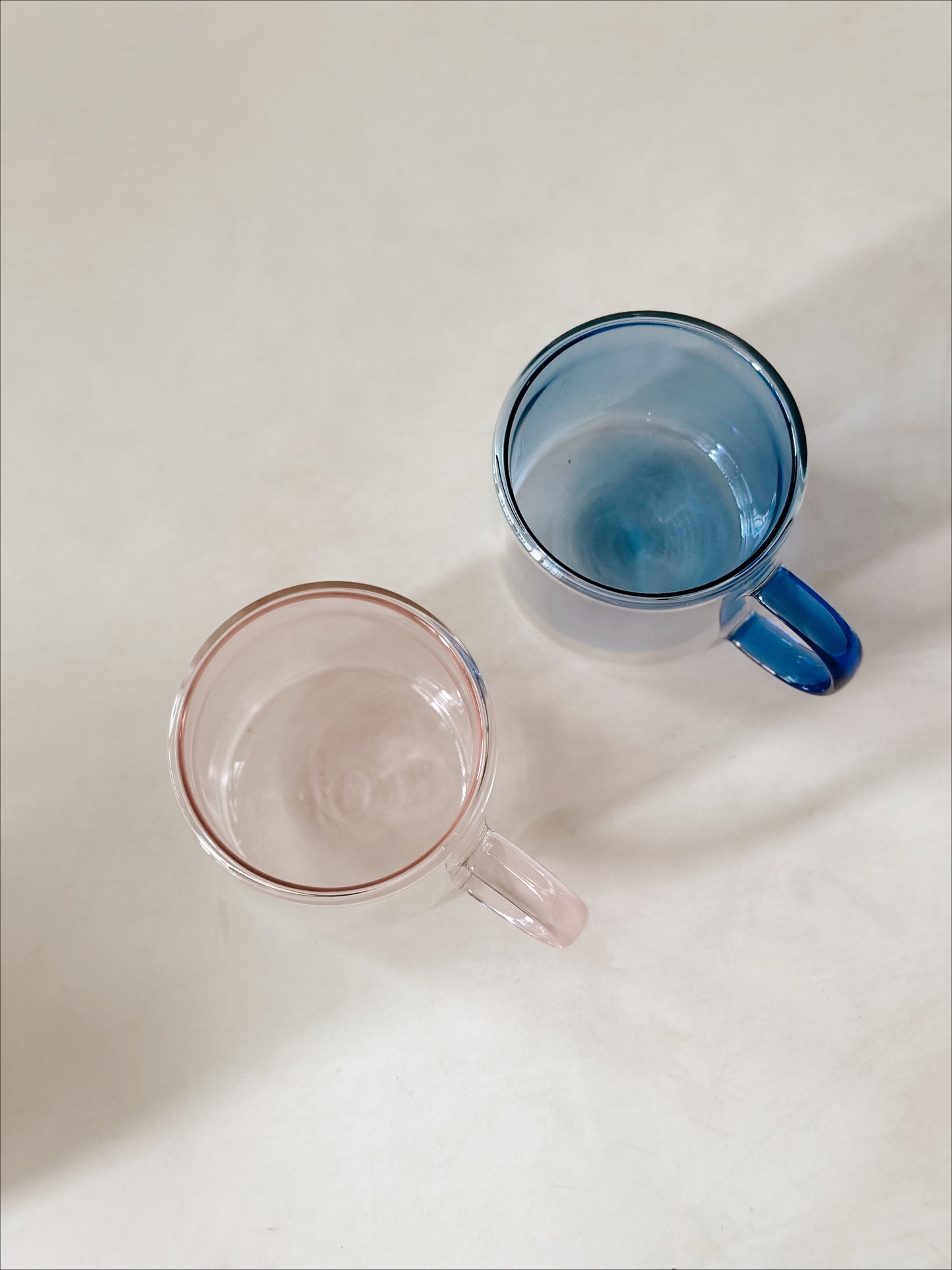 Hues Borosilicate Glass Mug - Blue