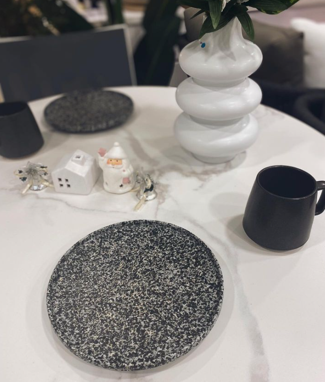 Dapple Speckle 8.3" Plate (Stone Grey)