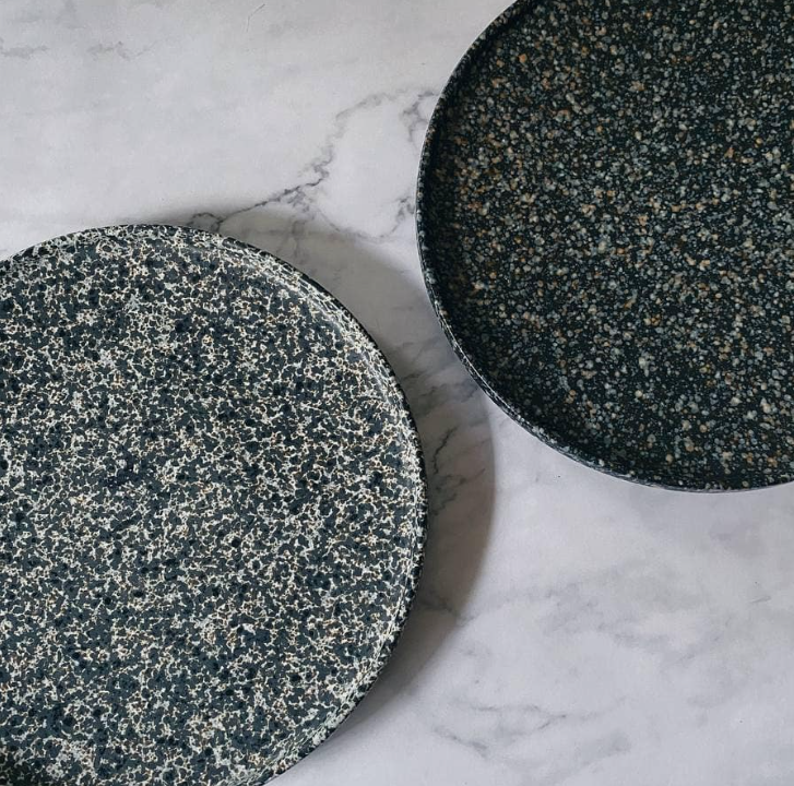 Dapple Speckle 8.3" Plate (Stone Grey)