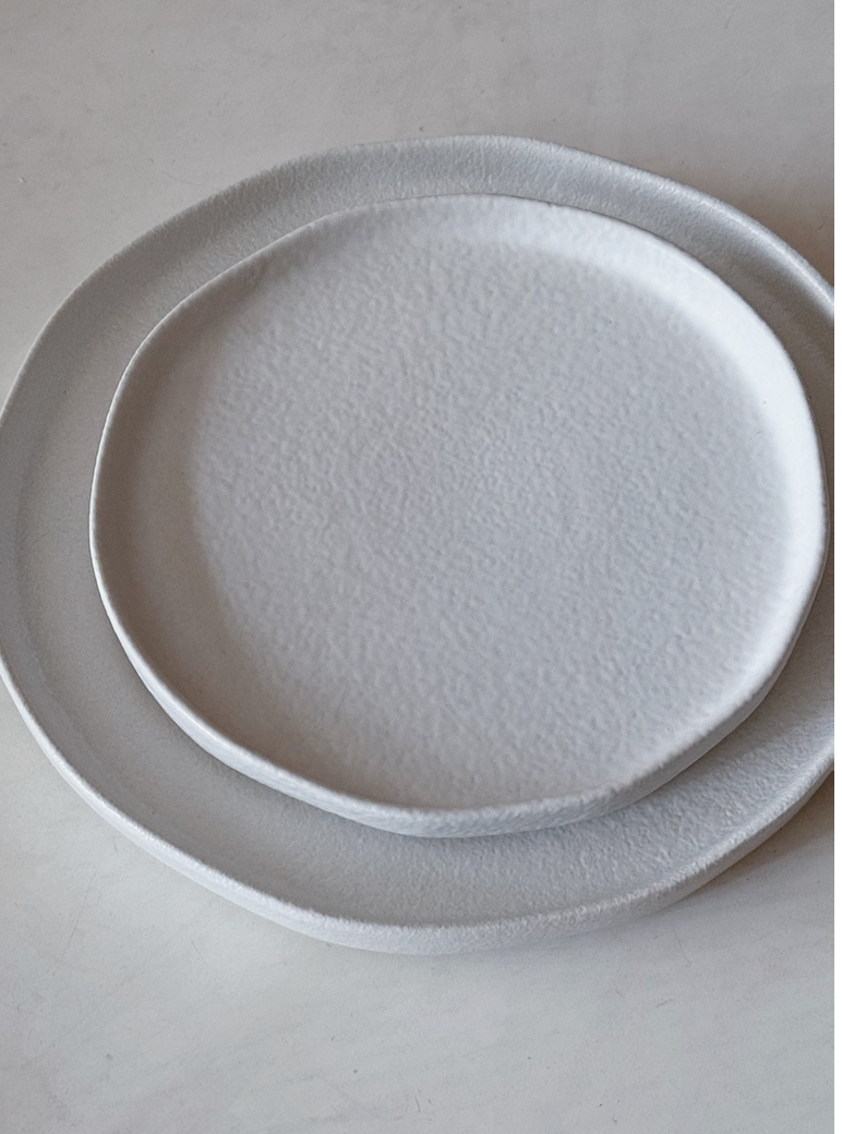 Petit Waves 9" Medium Plate