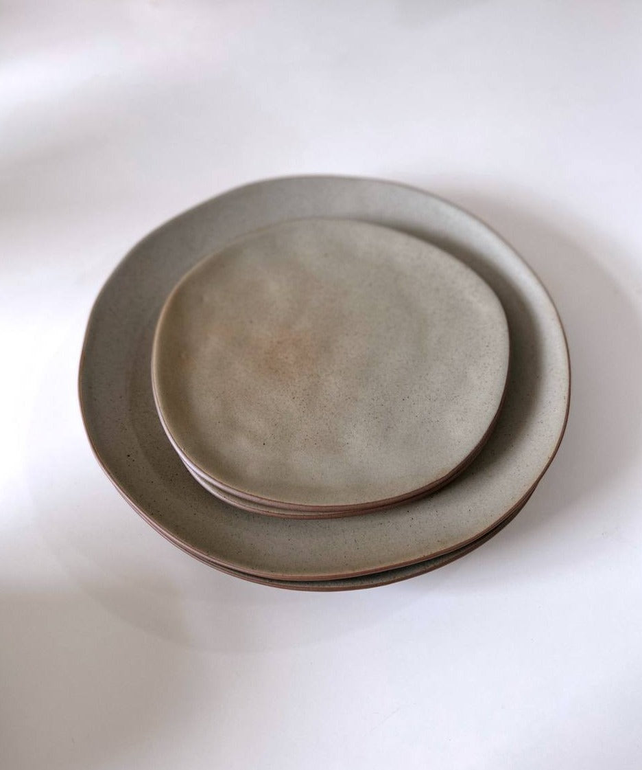 Rawstic Dinnerware Set (Set of 3)