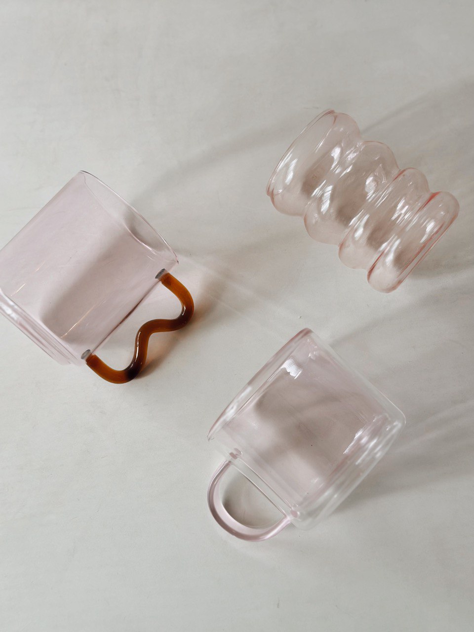 Hues Borosilicate Glass Mug - Pink