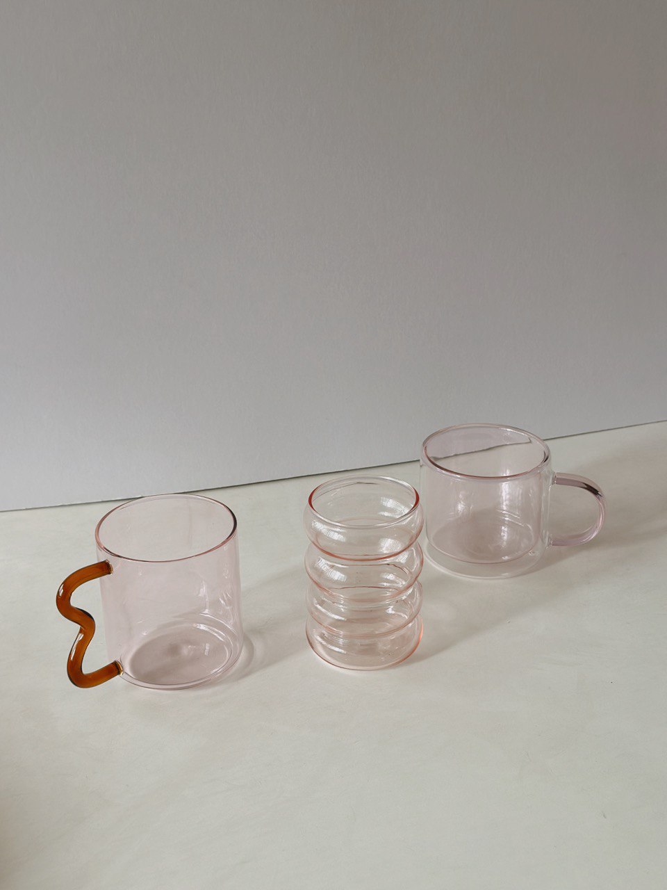 Hues Borosilicate Glass Mug - Pink